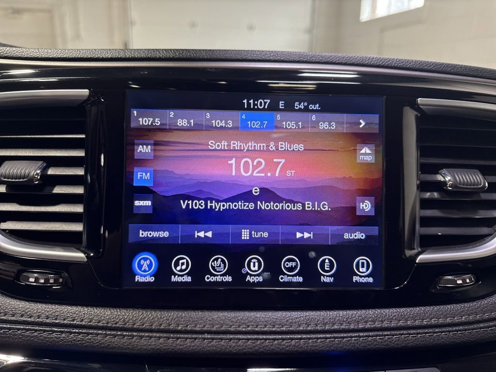 Used 2017 Chrysler Pacifica Limited w/ UConnect Theater Package image 18