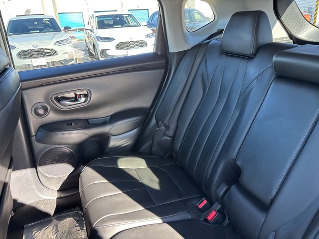 Used 2025 Acura ADX FWD image 24