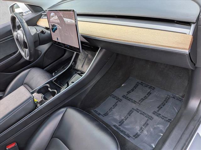 Used 2019 Tesla Model 3 Standard Range Plus image 24