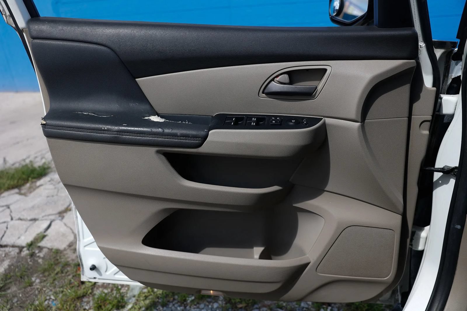 Used 2012 Honda Odyssey EX image 40