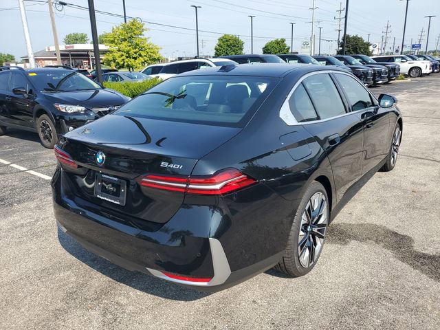 New 2026 BMW 540i xDrive w/ Premium Package image 4