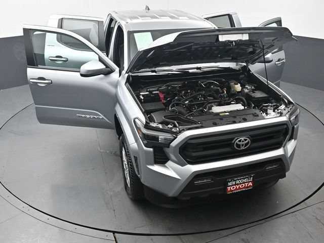 Certified 2026 Toyota Tacoma SR5 AWD/4WD image 55