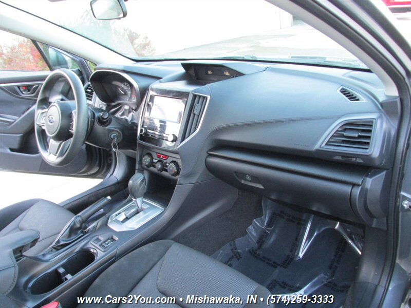 Used 2018 Subaru Impreza 2.0i Premium w/ Eyesight & BSD & Rcta AWD/4WD image 18