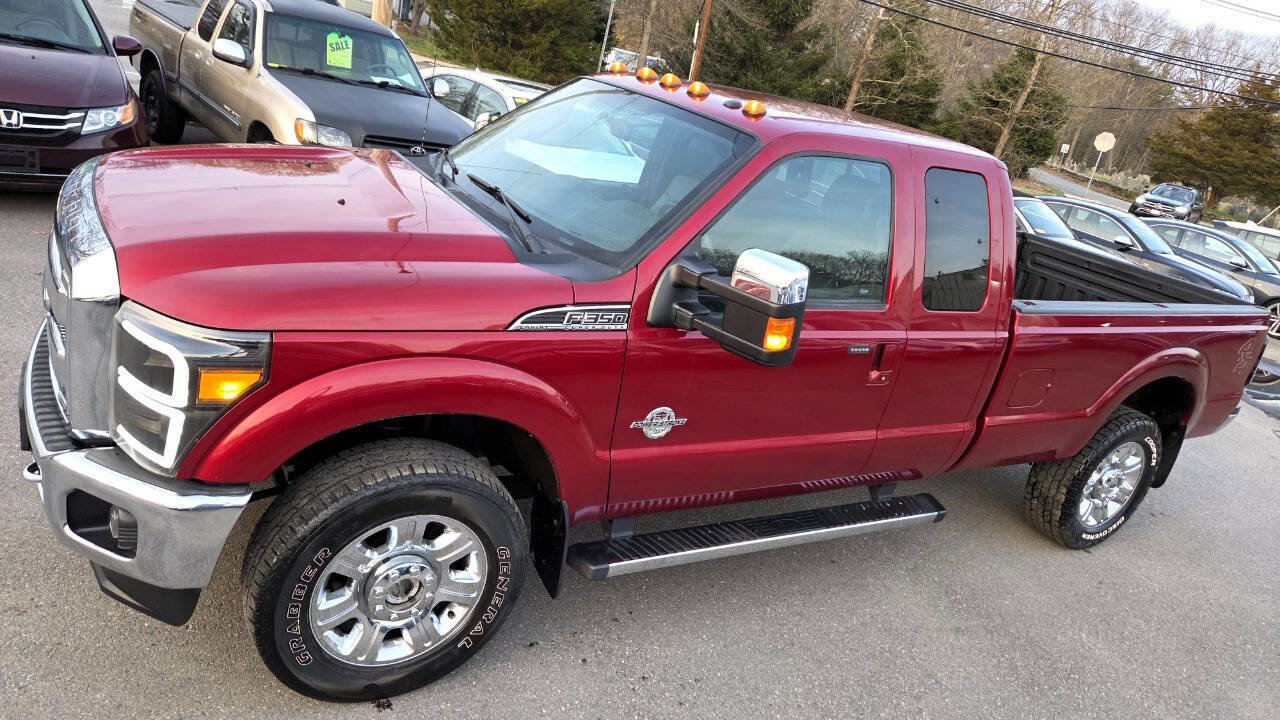 Used 2014 Ford F350 Lariat w/ Chrome Package image 5