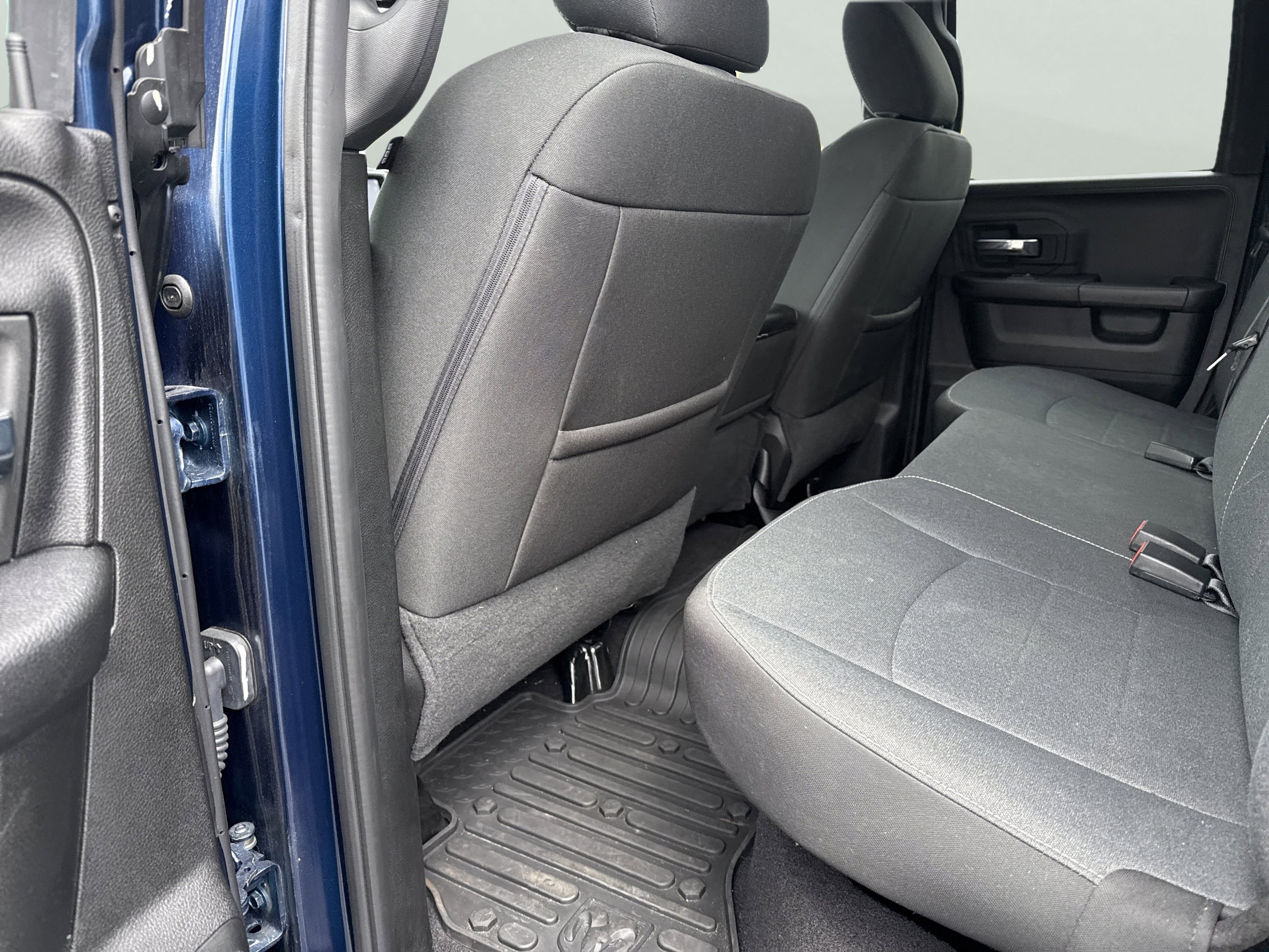 Used 2021 RAM 1500 Classic Warlock w/ Electronics Group AWD/4WD image 9