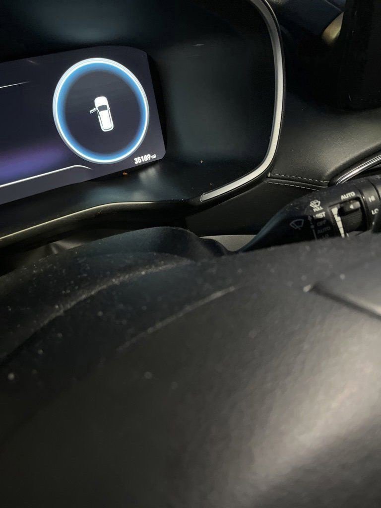 Certified 2022 Hyundai Santa Fe Limited w/ Cargo Package image 9