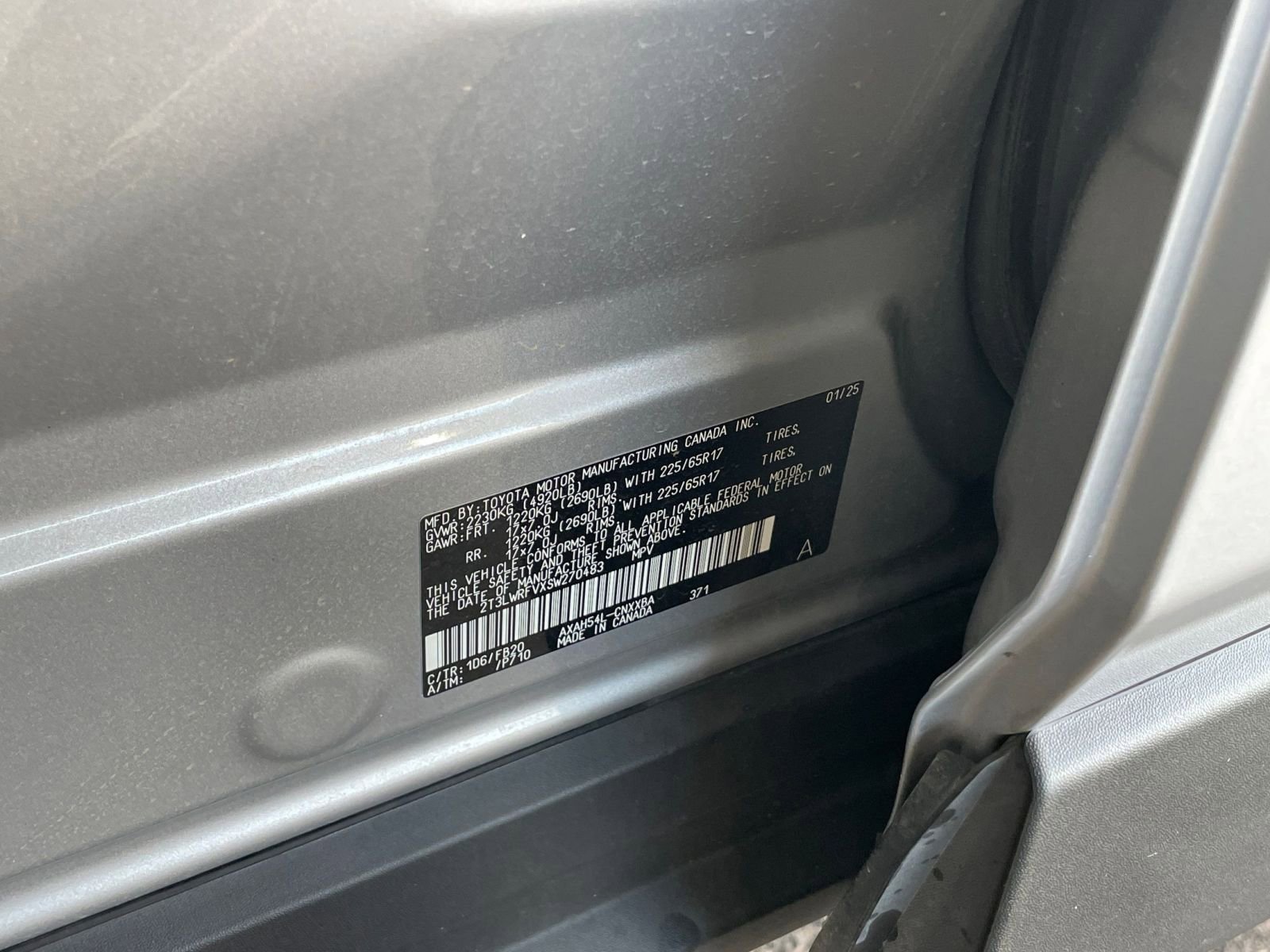 Used 2025 Toyota RAV4 LE image 28