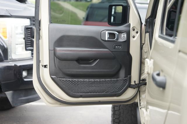 Used 2022 Jeep Gladiator Rubicon w/ LED Lighting Group AWD/4WD image 30