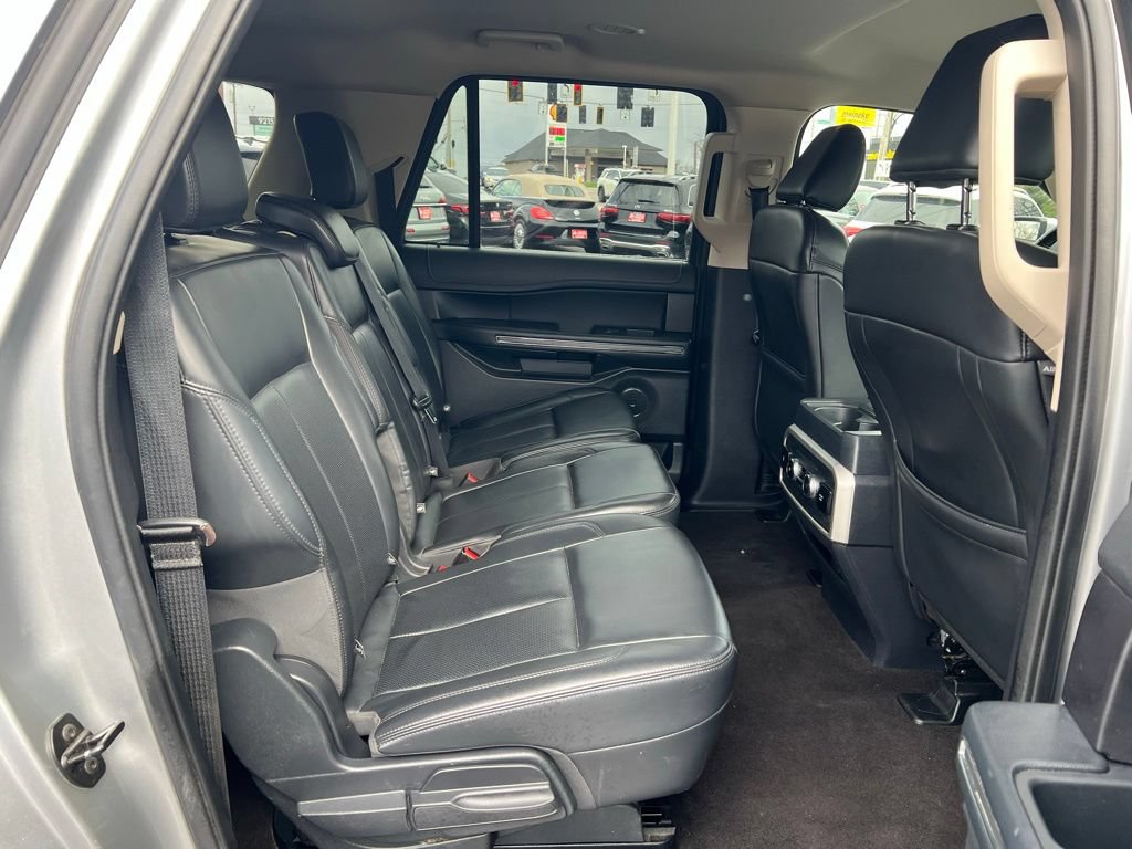 Used 2023 Ford Expedition Max XLT AWD/4WD image 24