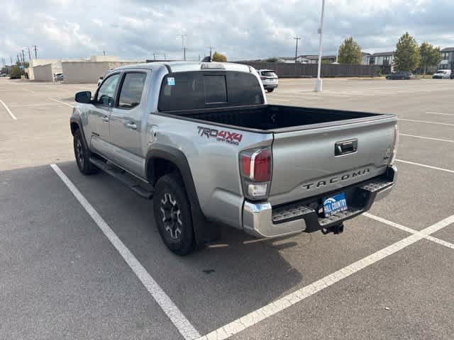 Used 2022 Toyota Tacoma TRD Off-Road AWD/4WD image 3