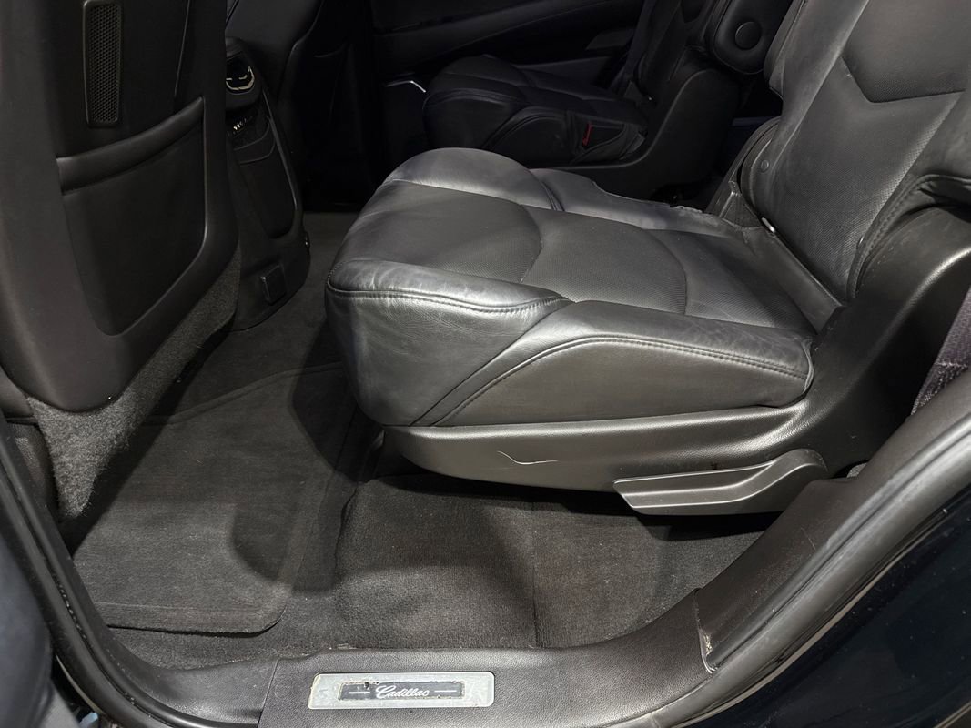 Used 2015 Cadillac Escalade Premium image 94