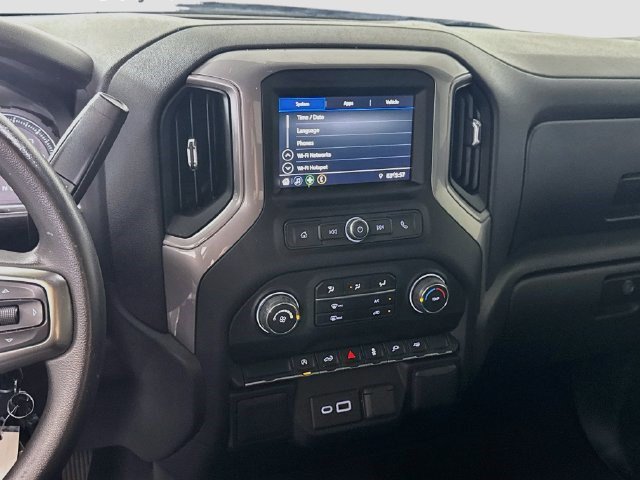 Used 2022 Chevrolet Silverado 1500 Custom w/ Safety Confidence Package RWD image 17