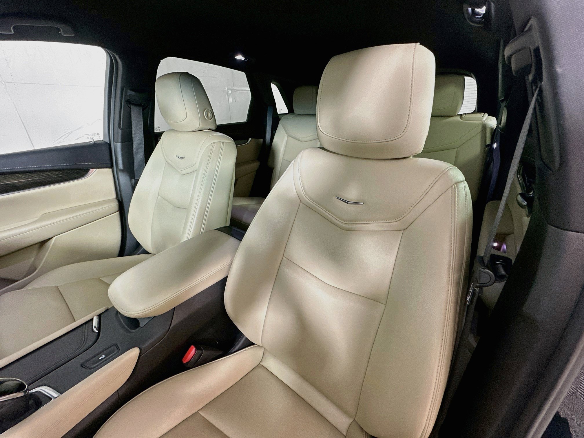 Used 2019 Cadillac XT5 FWD image 20