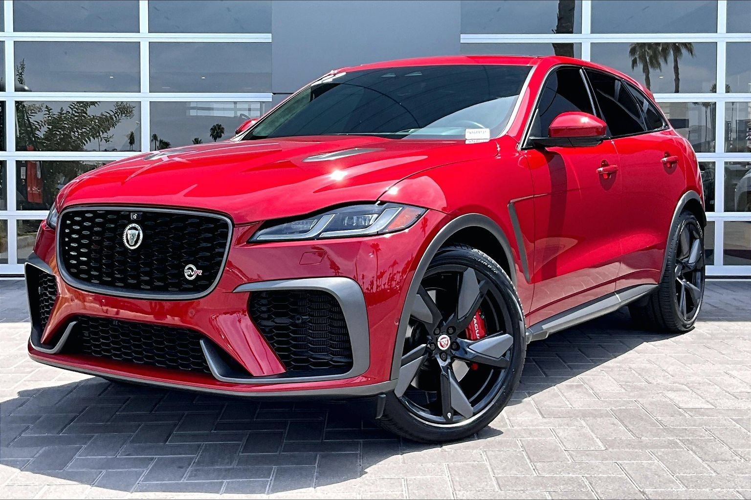 Certified 2022 Jaguar F-PACE SVR AWD/4WD image 1