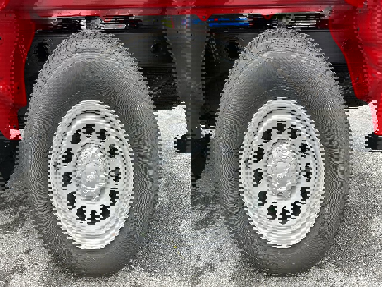 New 2025 Chevrolet Silverado 1500 W/T w/ WT Safety Package image 10