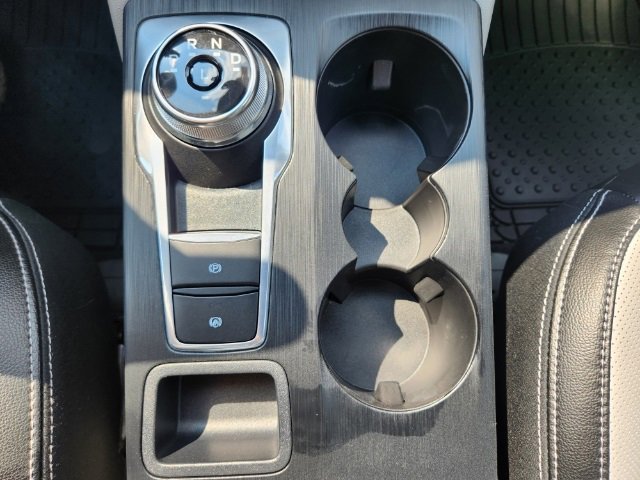 Used 2023 Ford Escape Platinum w/ Premium Technology Package image 22