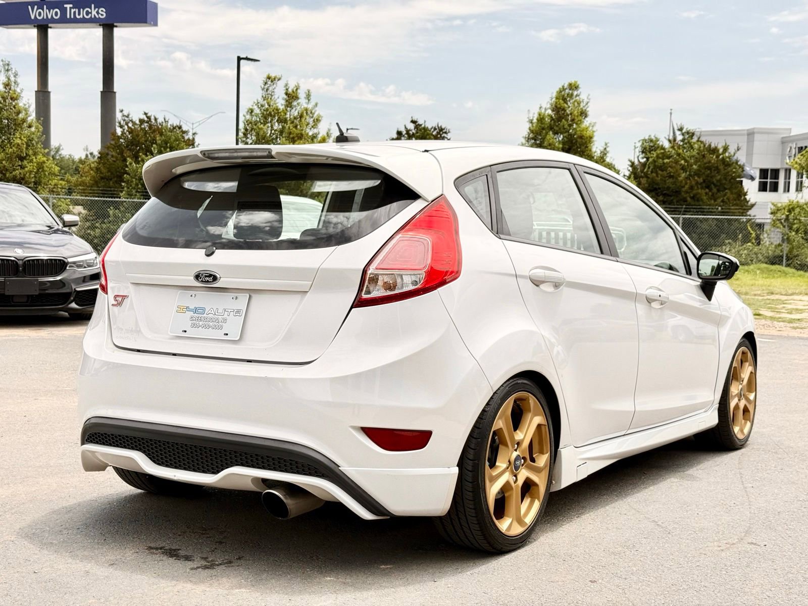 Used 2016 Ford Fiesta ST FWD image 9
