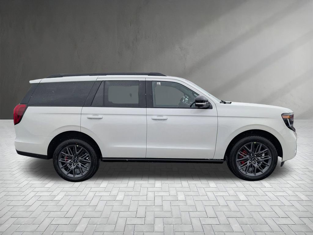New 2025 Ford Expedition Platinum w/ Stealth Performance Package image 11
