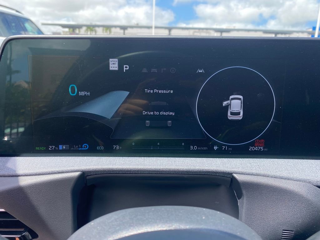 Used 2023 Kia EV6 Light image 27