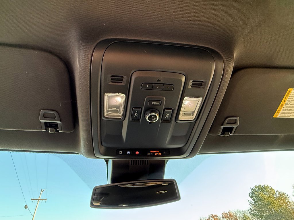 Certified 2024 Chevrolet Suburban Z71 w/ Off-Road Capability Package image 25