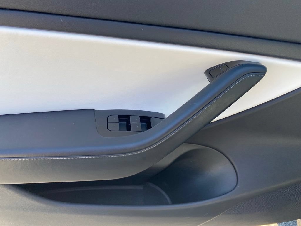 Used 2019 Tesla Model 3 Performance AWD/4WD image 17