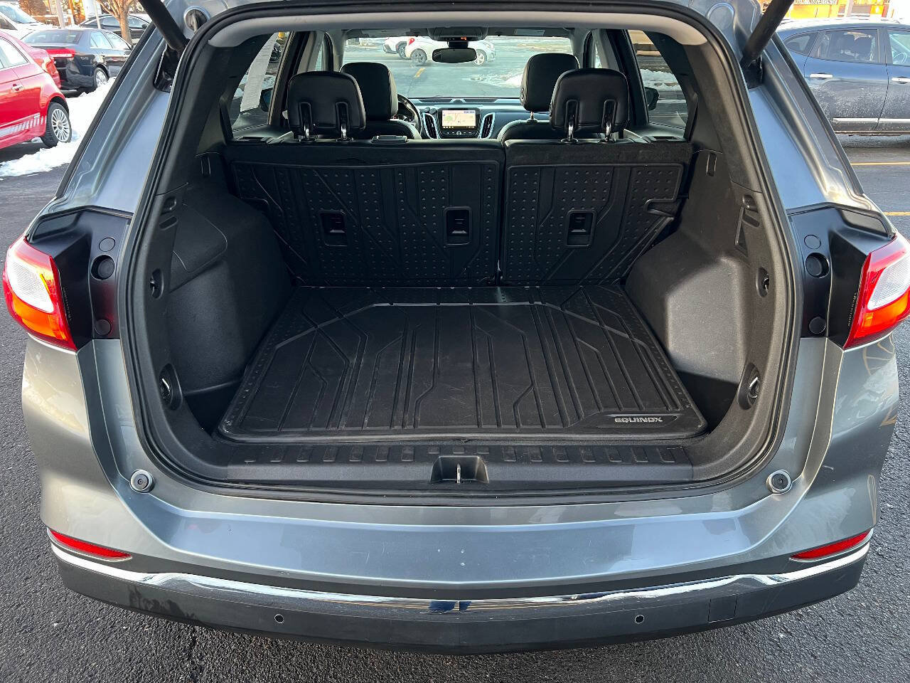 Used 2019 Chevrolet Equinox Premier FWD image 17