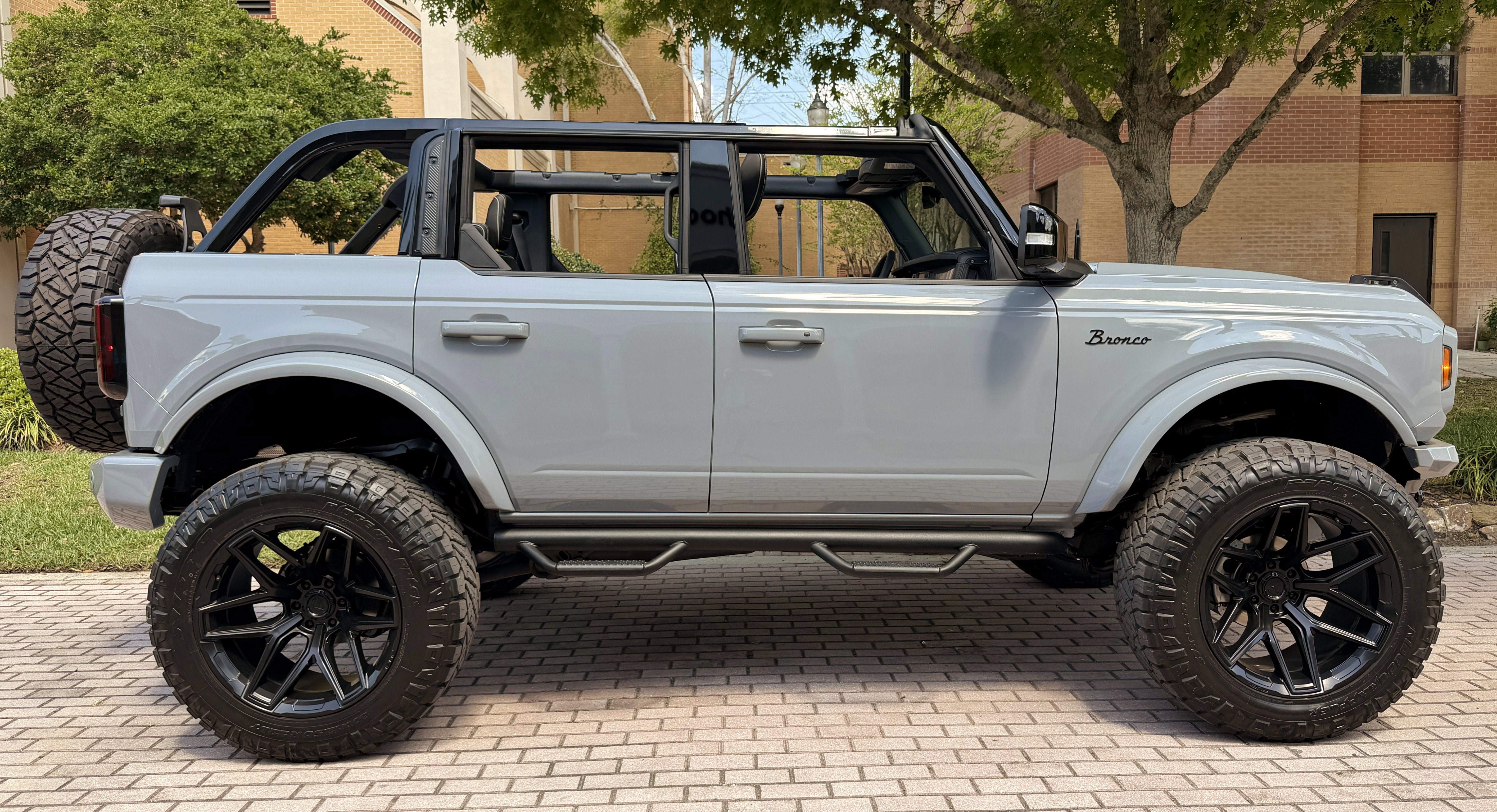Used 2026 Ford Bronco Outer Banks AWD/4WD image 12