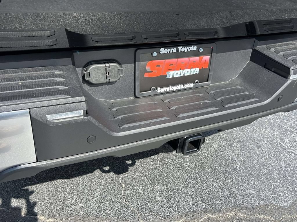 New 2026 Toyota Tundra Limited AWD/4WD image 11
