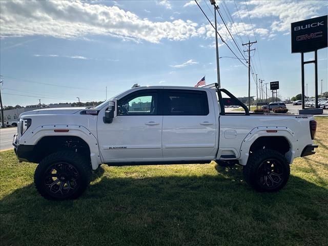 New 2026 GMC Sierra 2500 AT4 w/ Technology Package AWD/4WD image 7