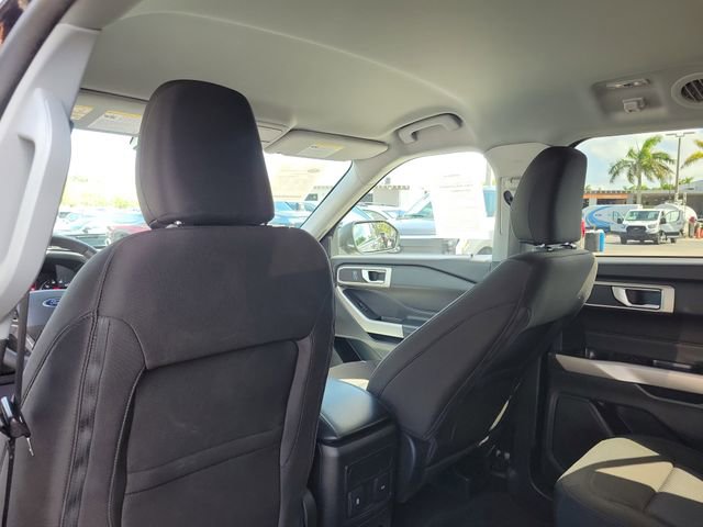 Used 2023 Ford Explorer XLT image 9