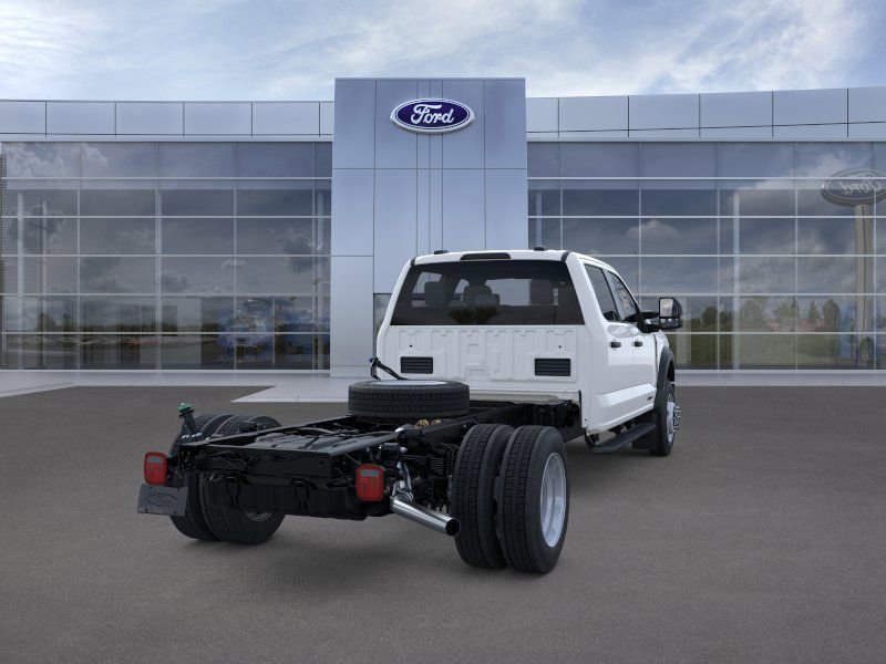 New 2026 Ford F550 4x4 Crew Cab image 10