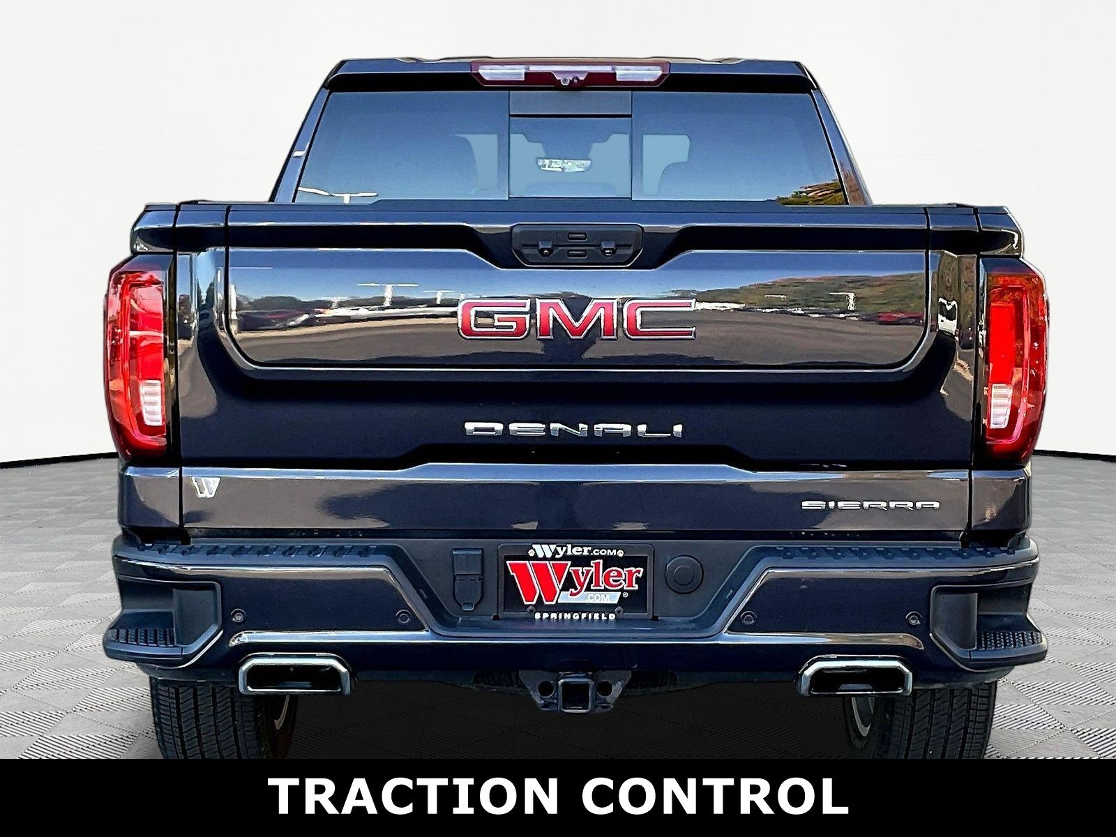 Used 2024 GMC Sierra 1500 Denali w/ Denali Reserve Package AWD/4WD image 5