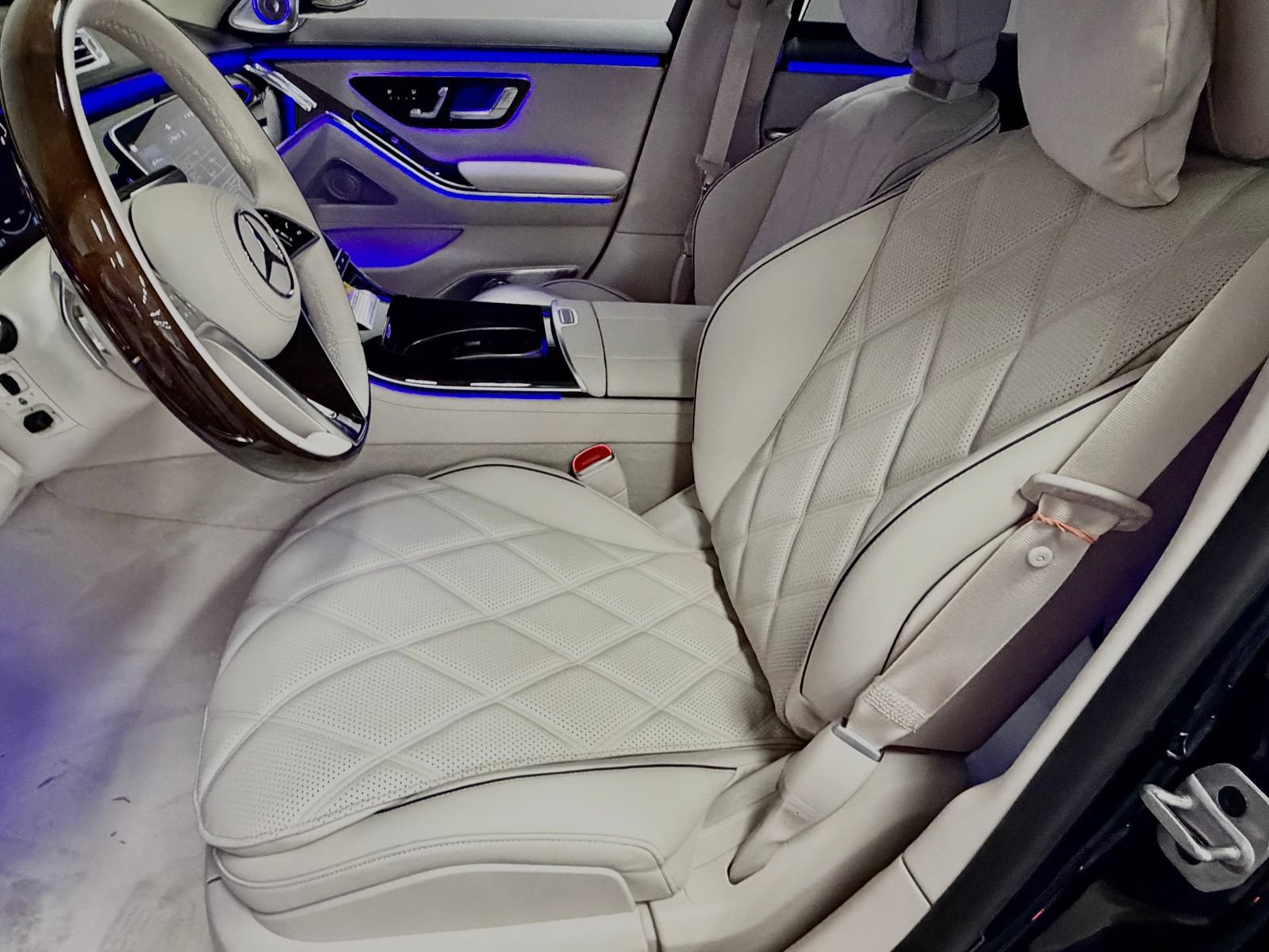 New 2026 Mercedes-Benz Maybach S 580 4MATIC image 20