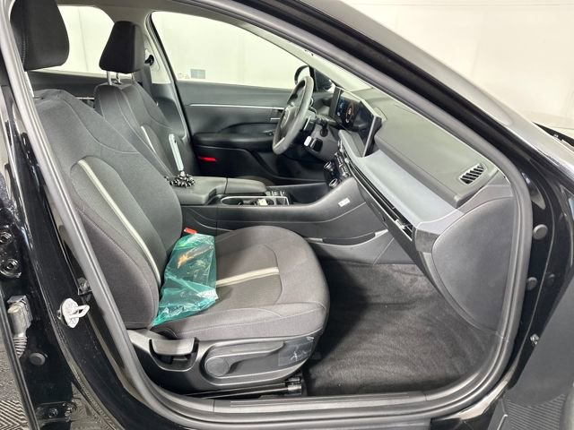 Certified 2024 Hyundai Sonata SEL FWD image 28