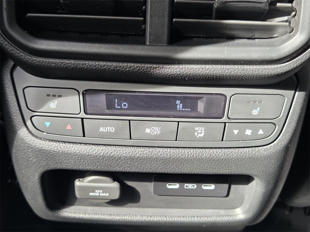 Used 2025 Honda Ridgeline Black Edition image 23