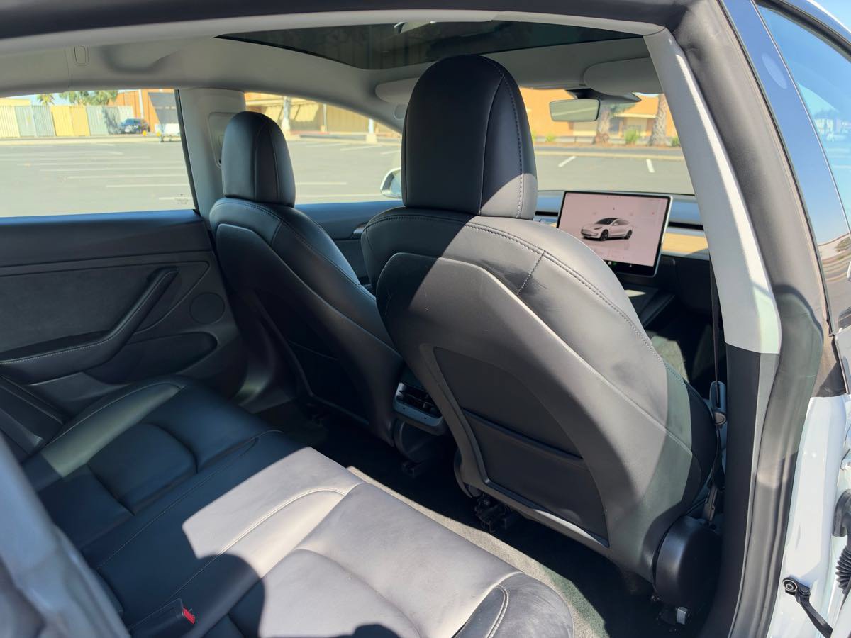 Used 2022 Tesla Model 3 RWD image 23