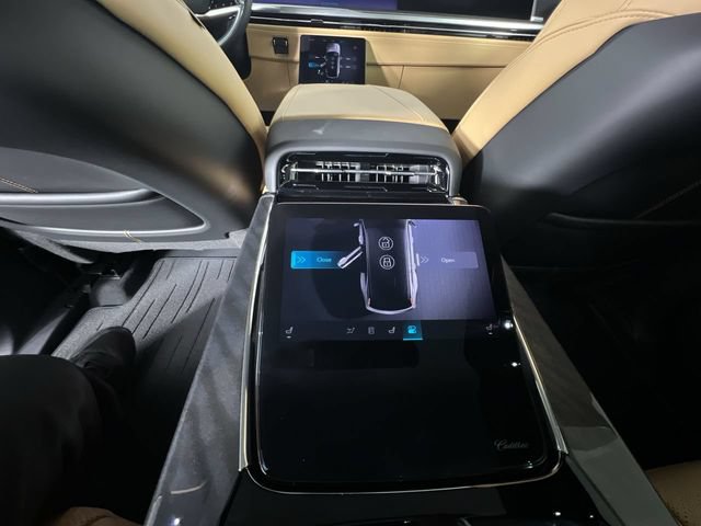 Certified 2026 Cadillac Escalade IQ Sport 2 AWD/4WD image 21