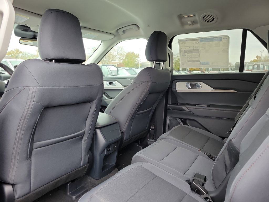 New 2026 Ford Explorer Active image 15