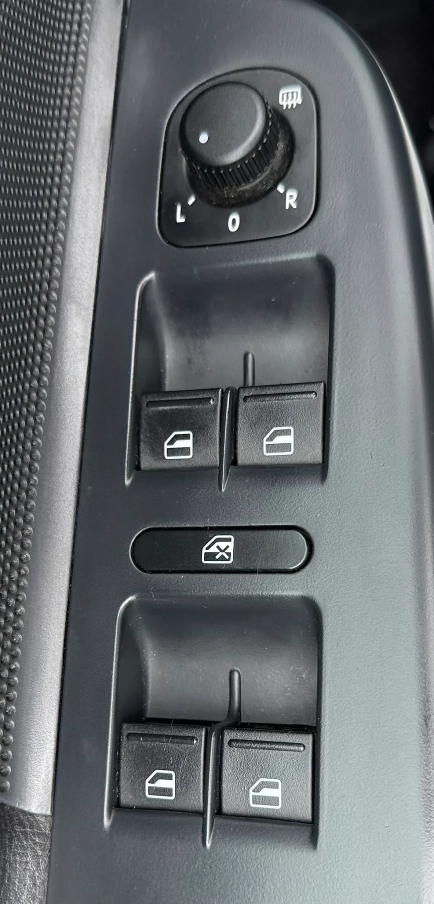 Used 2014 Volkswagen Jetta TDI FWD image 22