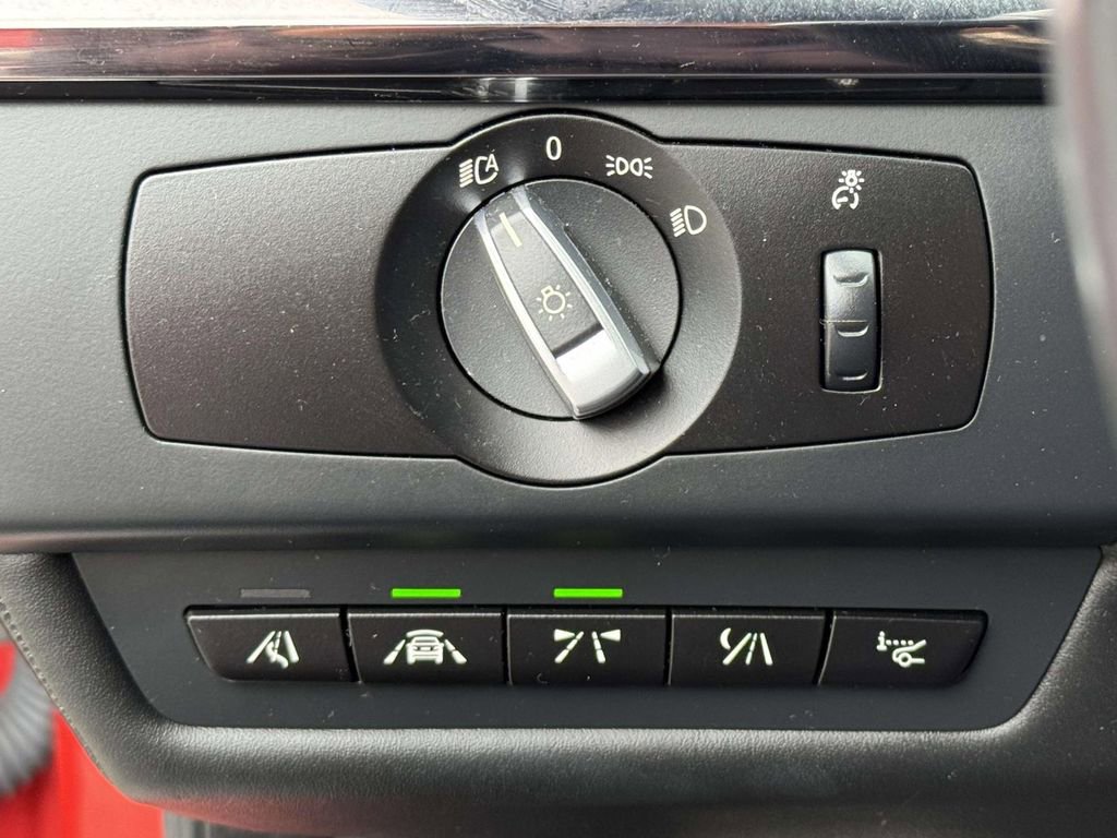 Used 2017 BMW M6 Gran Coupe RWD image 17