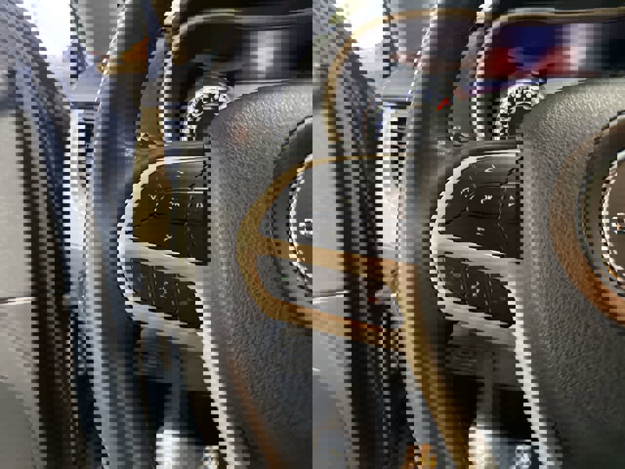 Used 2018 Jeep Cherokee Limited image 28