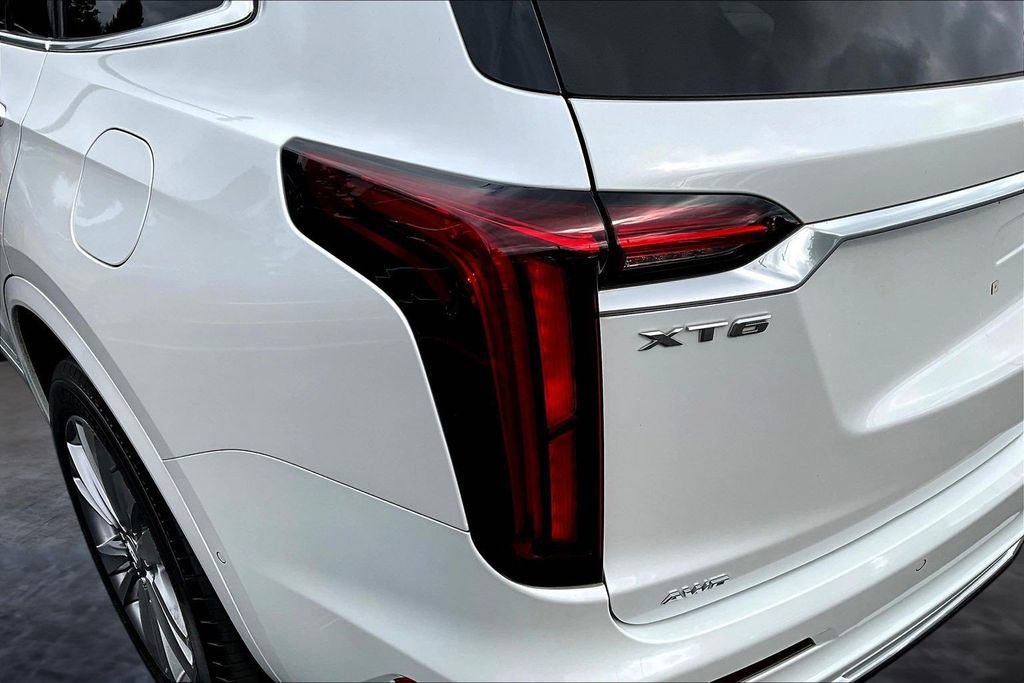 Certified 2024 Cadillac XT6 Premium Luxury w/ Technology Package AWD/4WD image 23