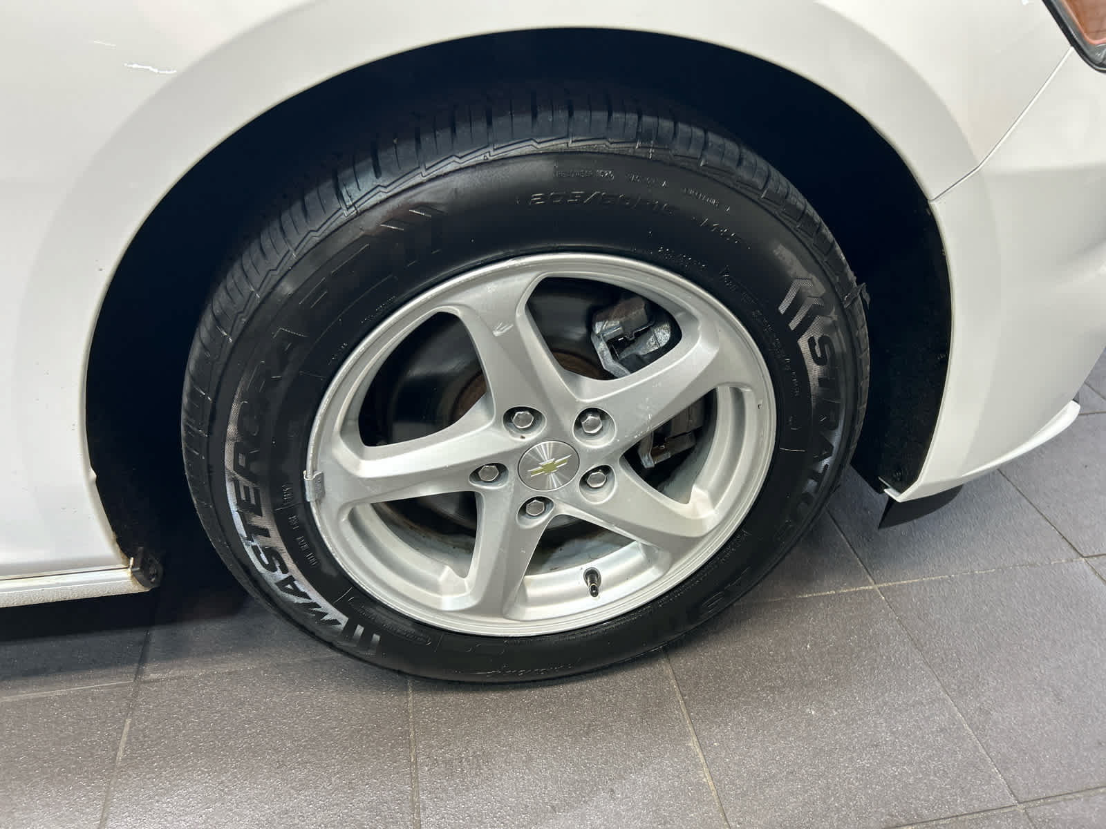 Used 2017 Chevrolet Malibu LS FWD image 29