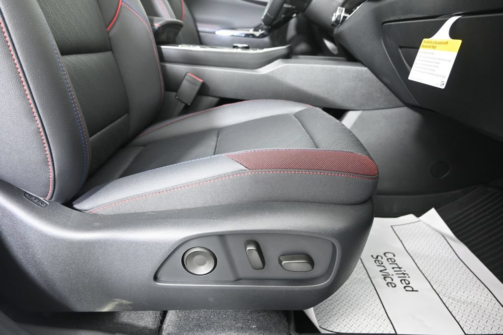 New 2026 Chevrolet Equinox RS w/ Convenience Package III AWD/4WD image 14