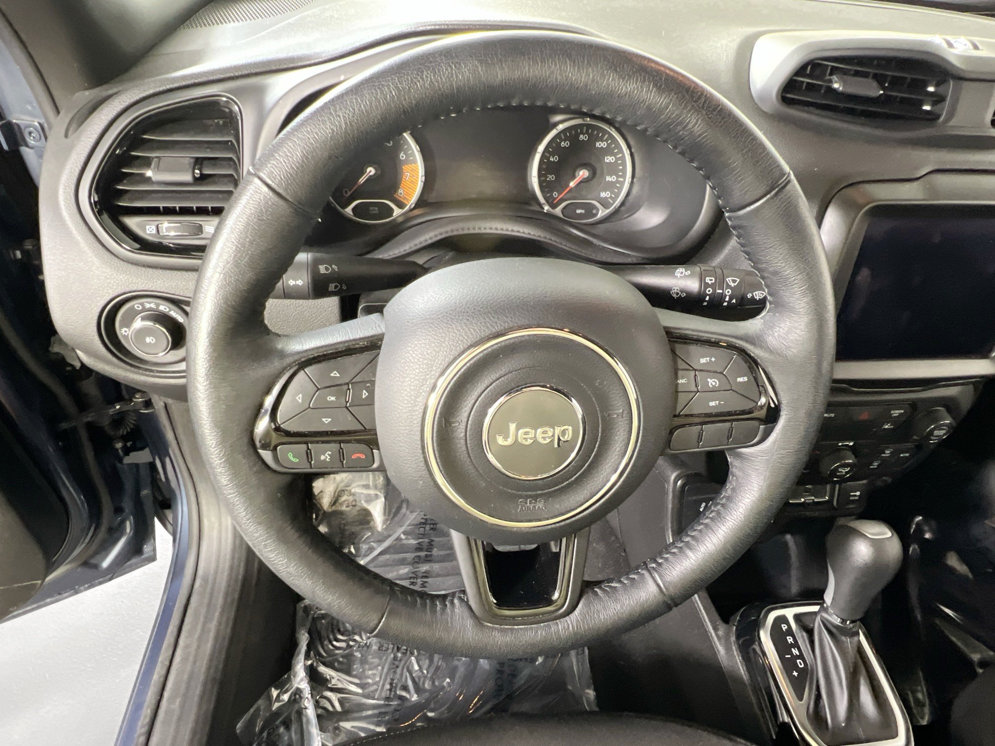 Used 2022 Jeep Renegade Altitude w/ Convenience Group AWD/4WD image 11