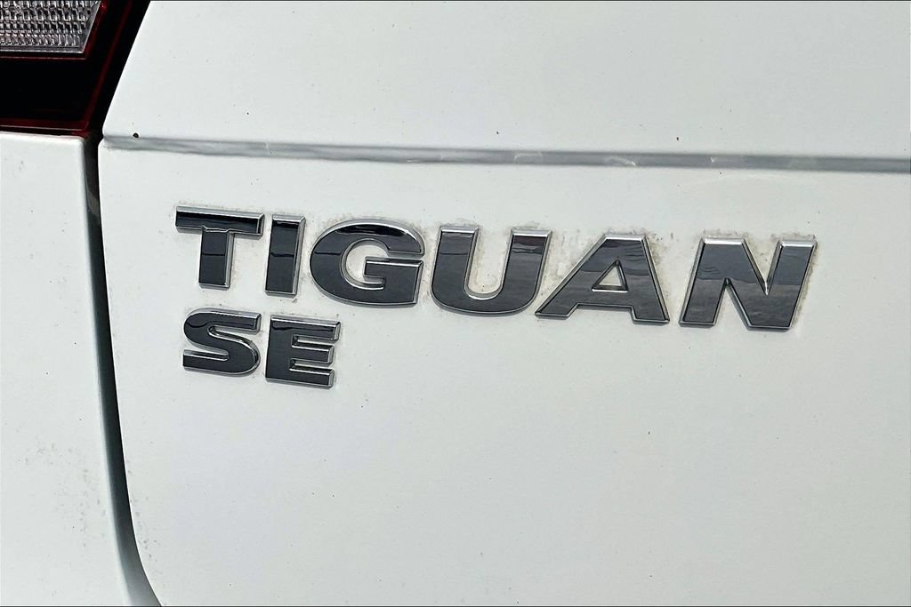 Used 2019 Volkswagen Tiguan SE w/ Panoramic Sunroof Package FWD image 21