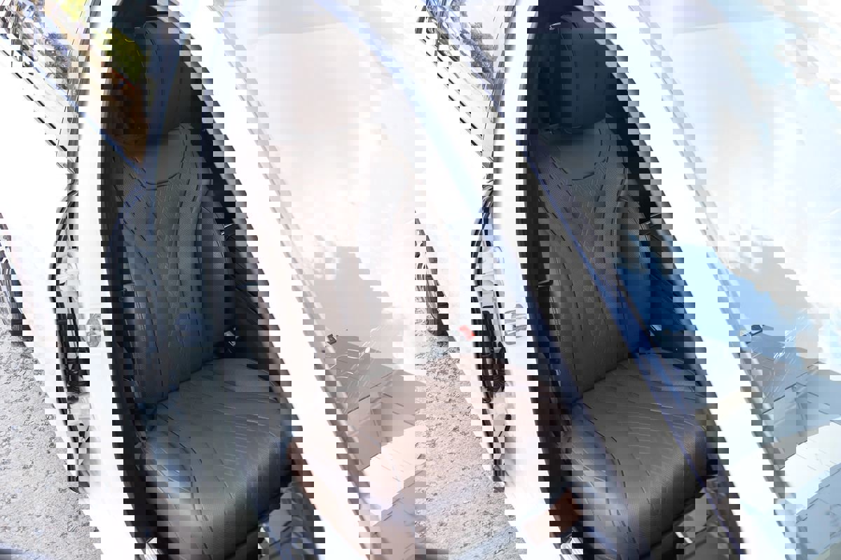 Used 2018 Mercedes-Benz S 560 4MATIC Sedan image 34