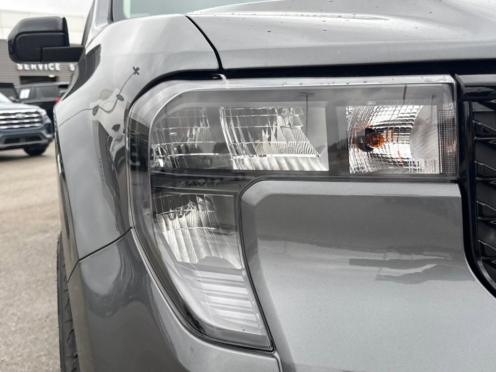 New 2026 Ford Maverick XLT w/ Black Appearance Package AWD/4WD image 18