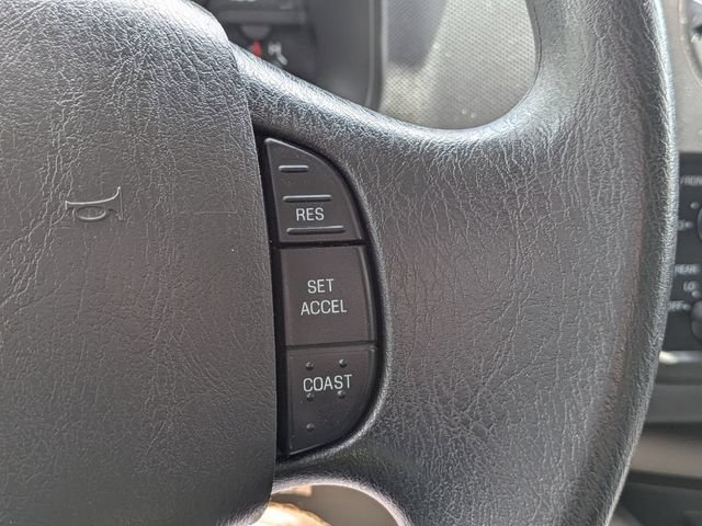 Used 2014 Ford E-350 and Econoline 350 XLT RWD image 26