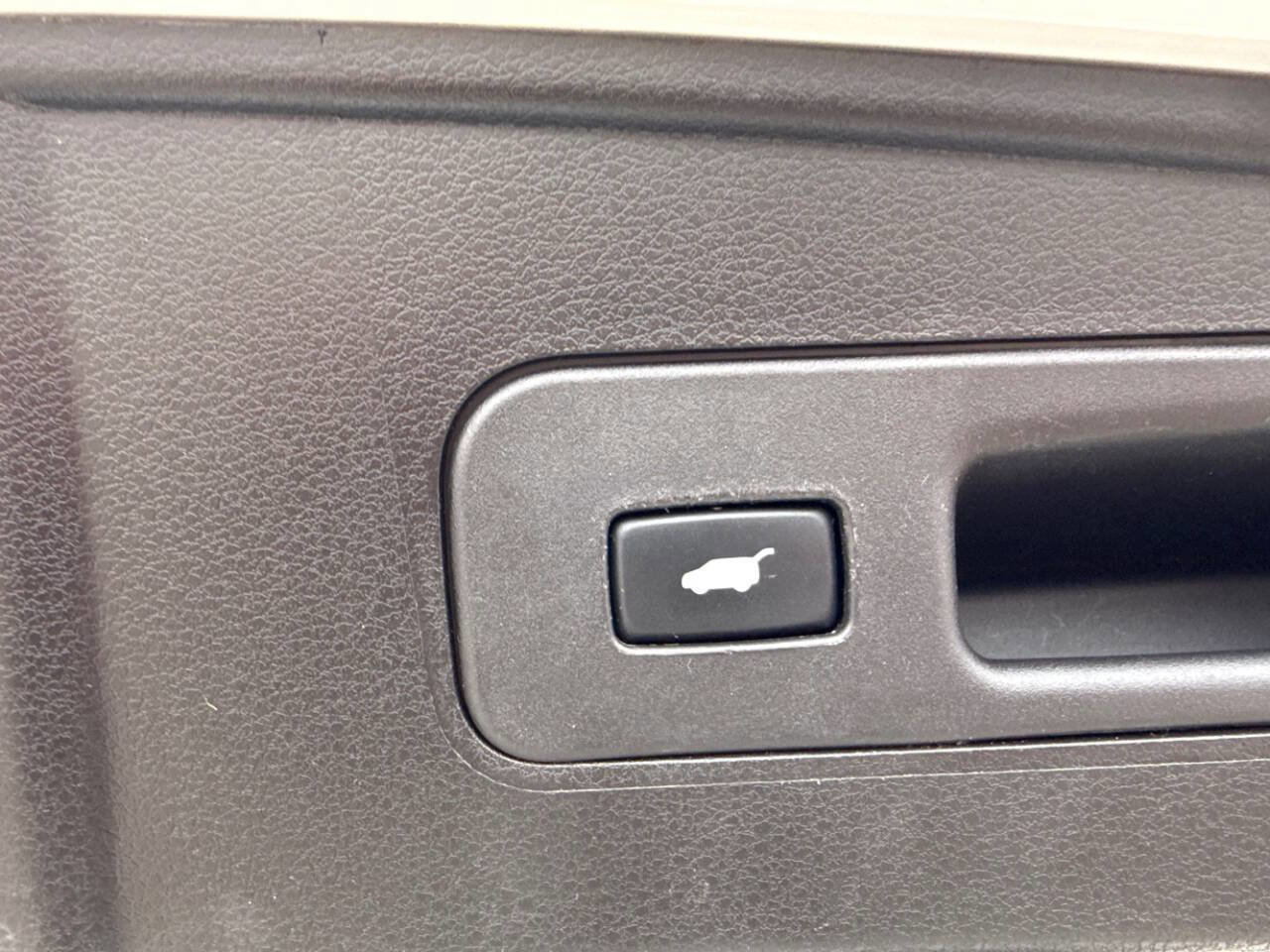 Used 2020 Acura MDX A-Spec image 31